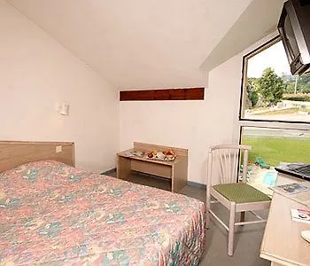 Hotel Le Foron La Roche-sur-Foron 3*,