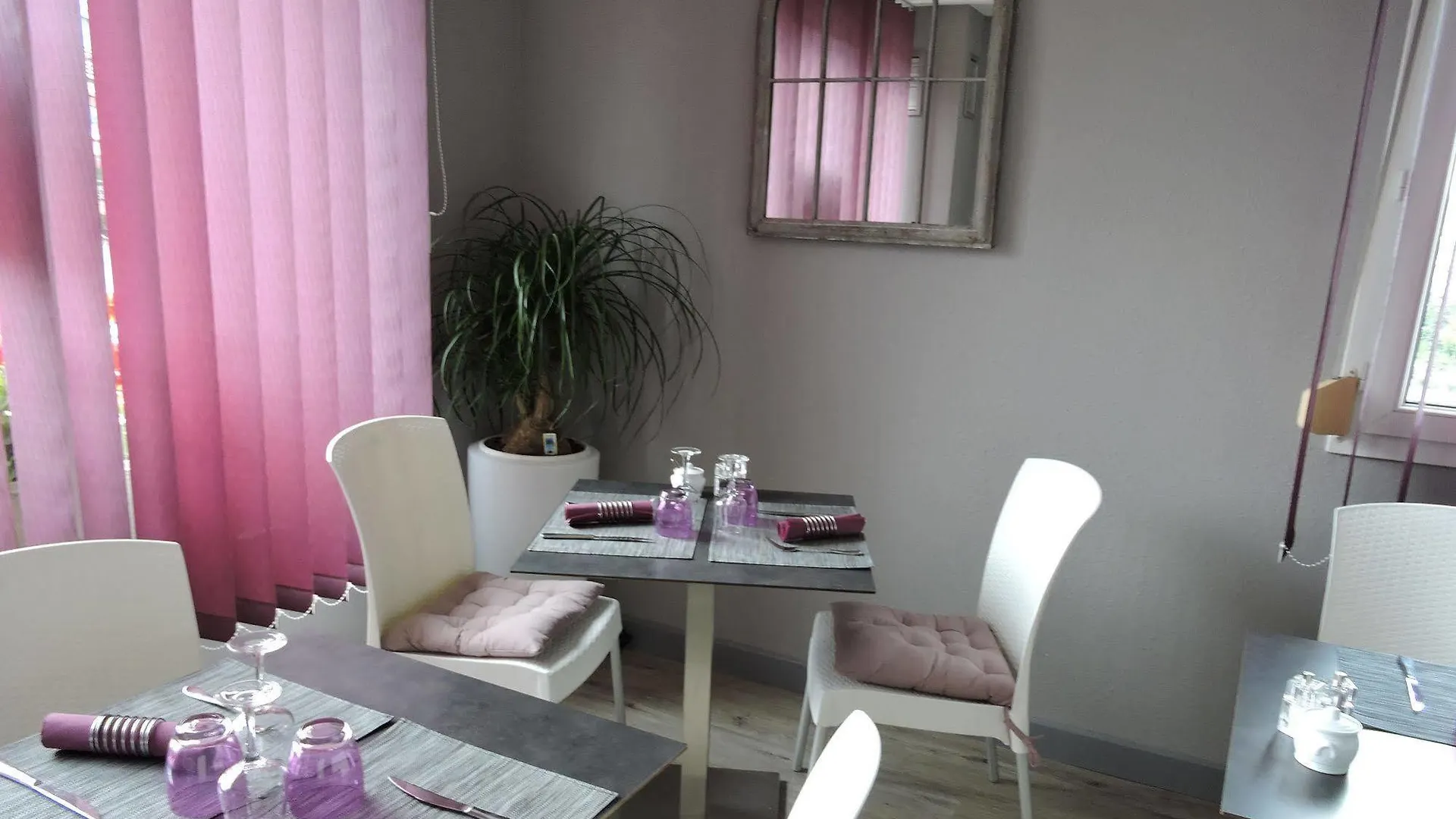 Hotel Le Foron La Roche-sur-Foron